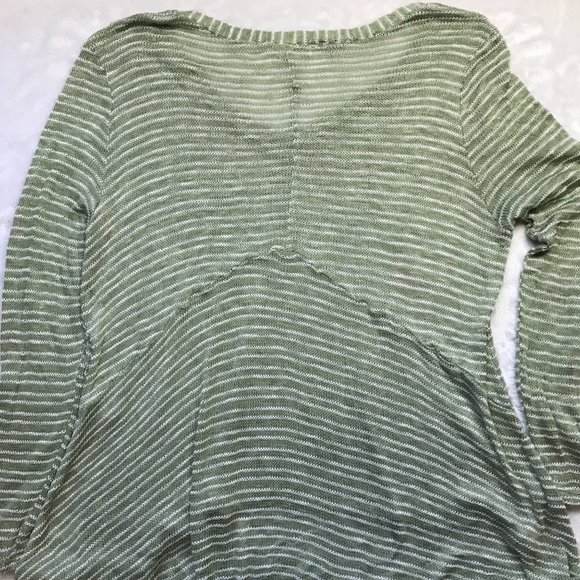 Honey Belle Women's Rayon Blend Green Striped V-Neck Relaxed Sweater Size Large - Picture 5 of 9